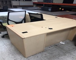 Office Star -Traditional Maple Desk