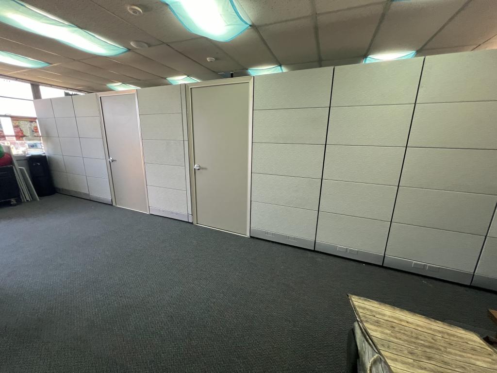 The Benefits of Office Furniture Liquidation​​