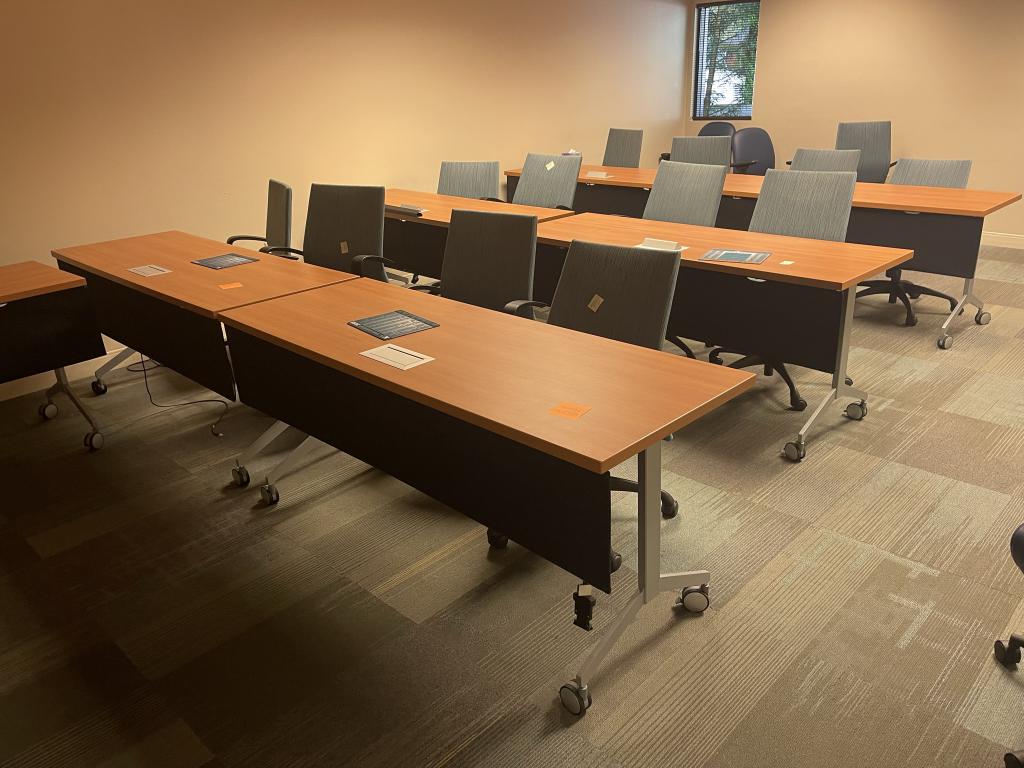 6'x2' Haworth powered mobile training tables