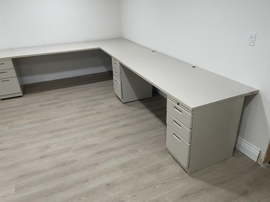 Knoll Desks 24" or 30" Deep 6' or 5' wide