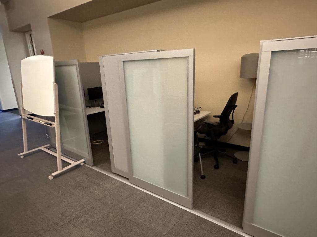 Steelcase 6'x6'x67" with sliding Glass door