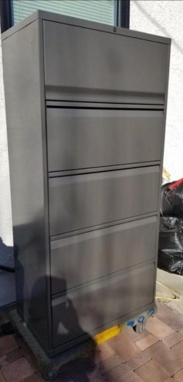 Knoll Gunmetal 5 Drawer lateral file 30"W