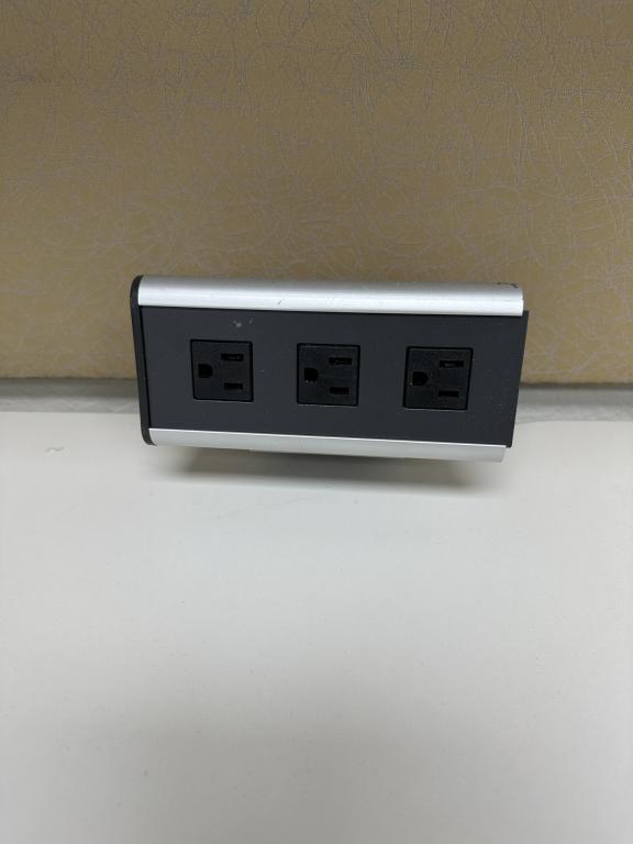 Up mounted Steelccase Tri Power 110V Outlet