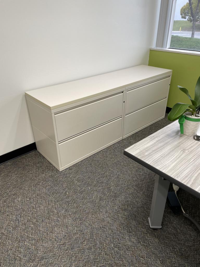 Meridian 6' White Credenza With 2 Lateral's