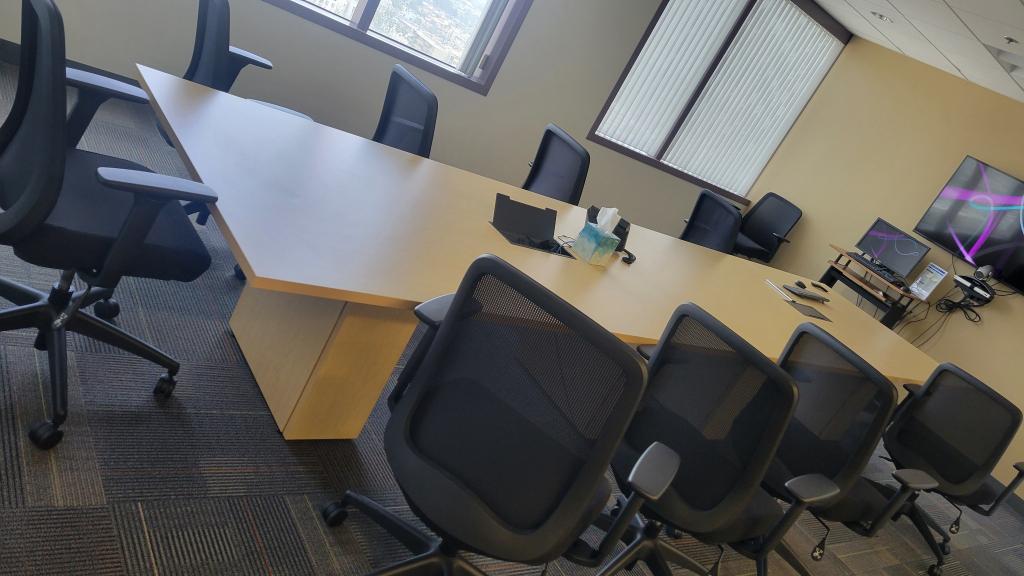 Powered 16x4 table Modern Maple Rectangular