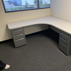 Herman Miller 6x6 double pedestal desk for office workspace. Modern, durable, and ergonomic design i.
