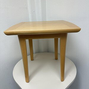 Veneer maple 22-inch occasional table for versatile home or office use. Elegant, lightweight, and du.