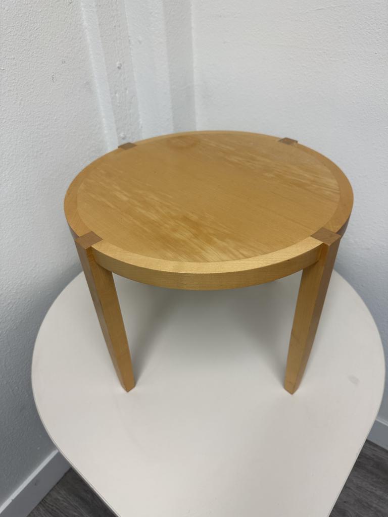 Maple Veneer 18 inch round occasional table