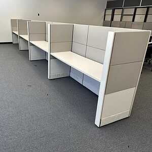 Herman Miller Ethospace 6ftx2ftx54in training cubicles for office use.