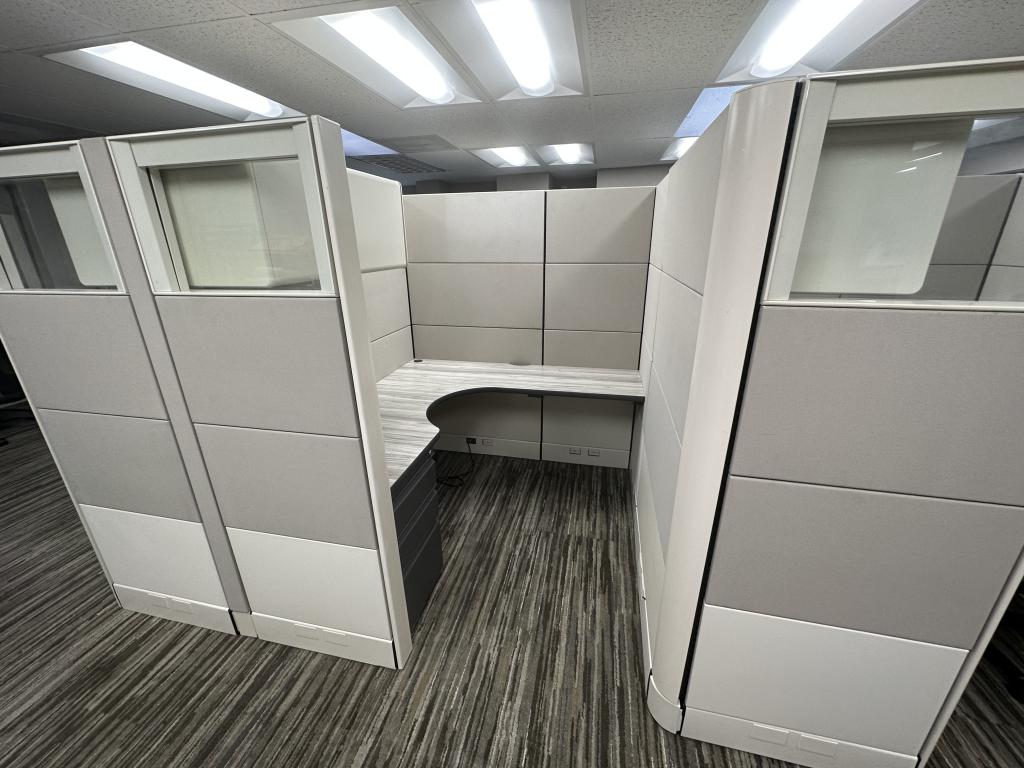 5x5x70 Open Glass Herman Miller Ethospace