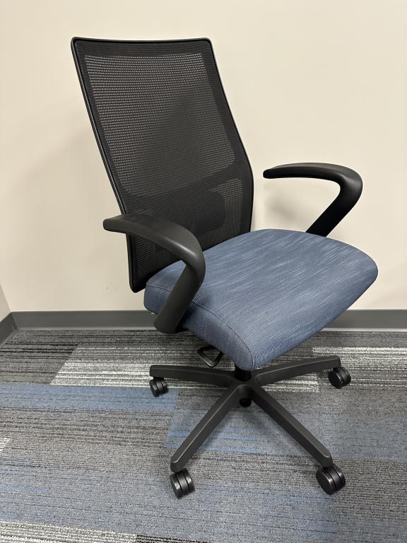 Hon Ignition blue seat with mesh back