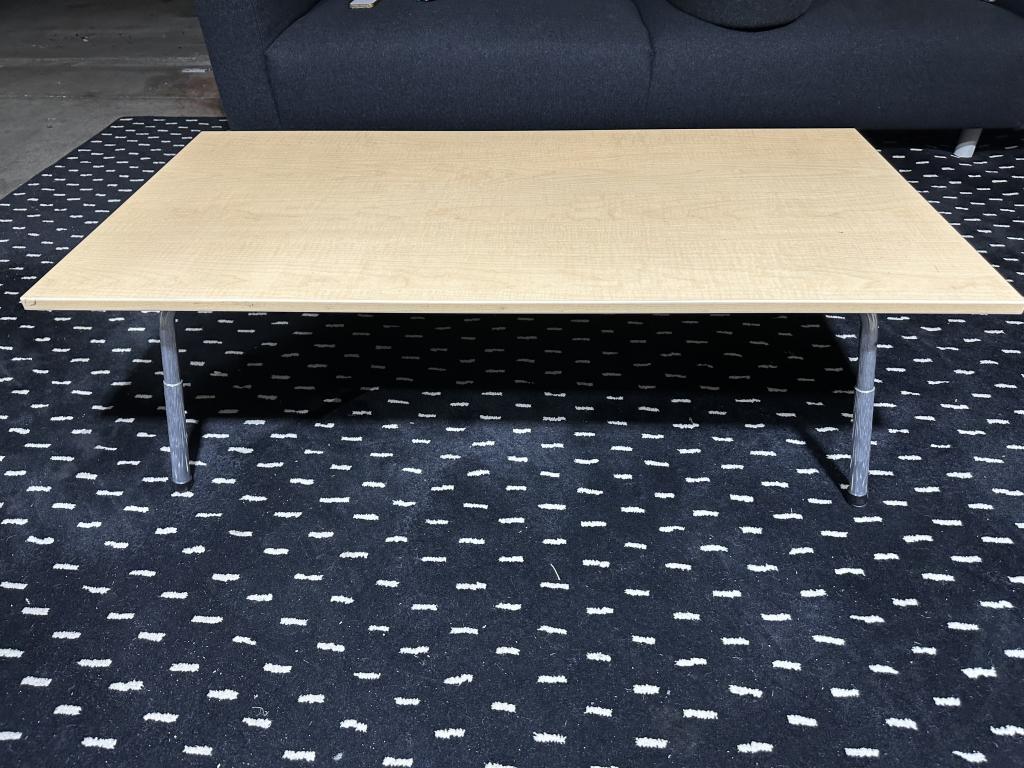 4x2 maple adjustable accent coffee table