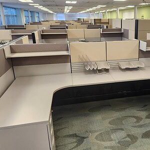 Ethospace 6x6 or 6x5 bullpen workstation with 54-inch desks.