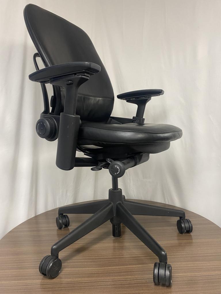 Steelcase Leap V2 black leather fully loaded