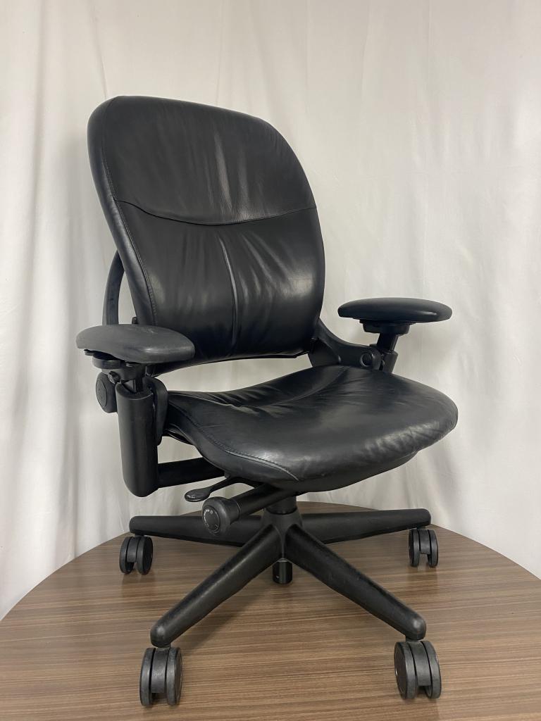 Steelcase Leap V1 Back Leather Fully Loaded