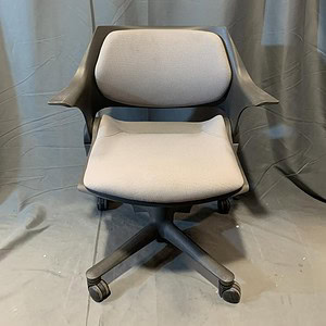 Modern Vecta nesting chair with ergonomic design for office and conference spaces.