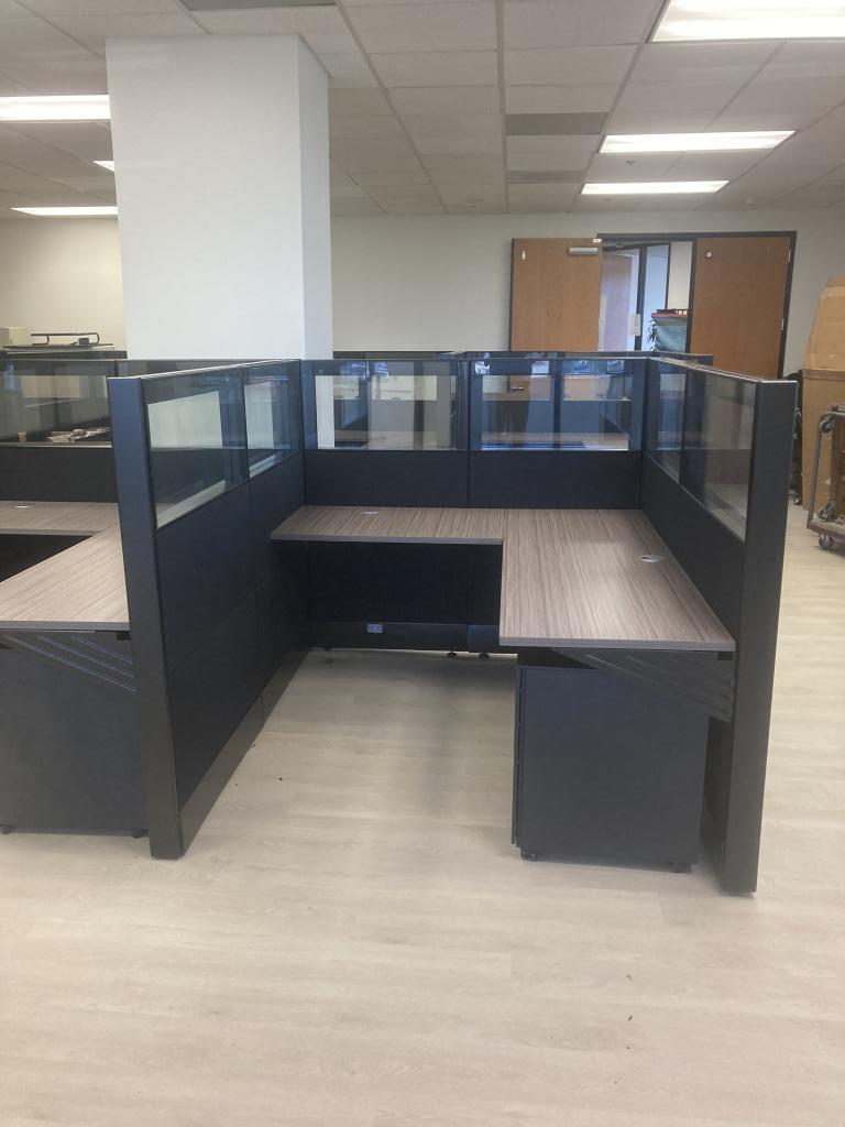 5x5x54 Black Ethospace Glass Like New Loaded