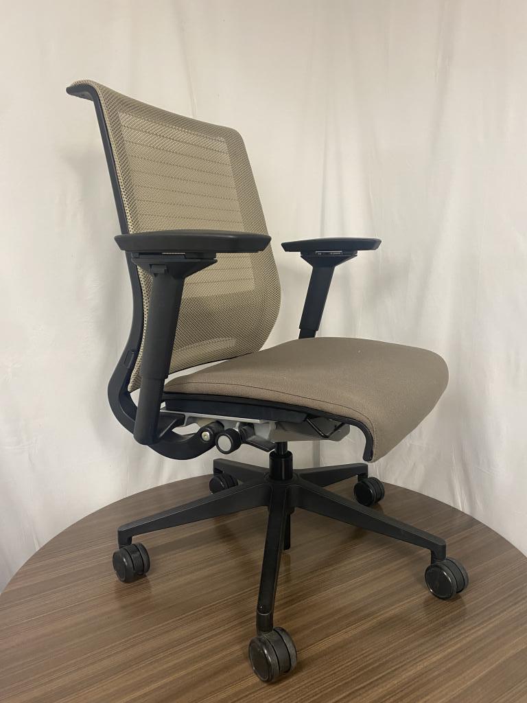 Steelcase Think Tan & Black Loaded