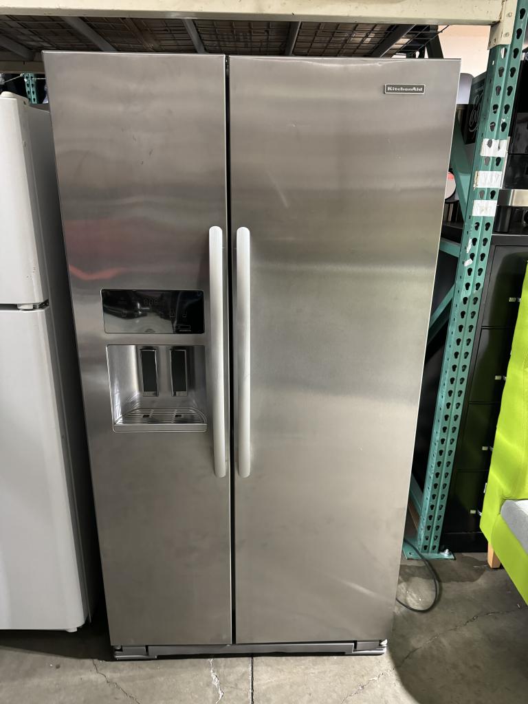 Kitchen Aid Stainless Fridge KSC23C8EYY02