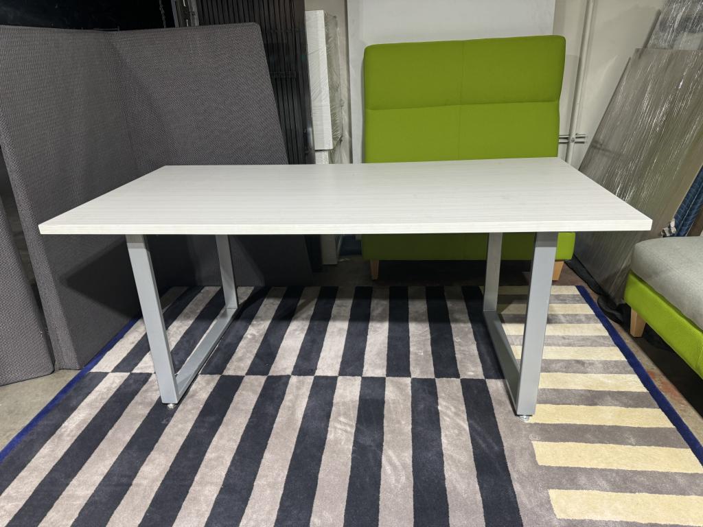Steelcase 6x3 foot Blonde Wood table