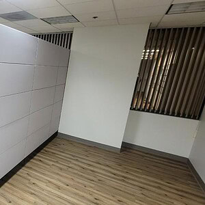 ETHOSPACE 10x10 quarter glass partition, 86-inch tall, for modern office spaces.