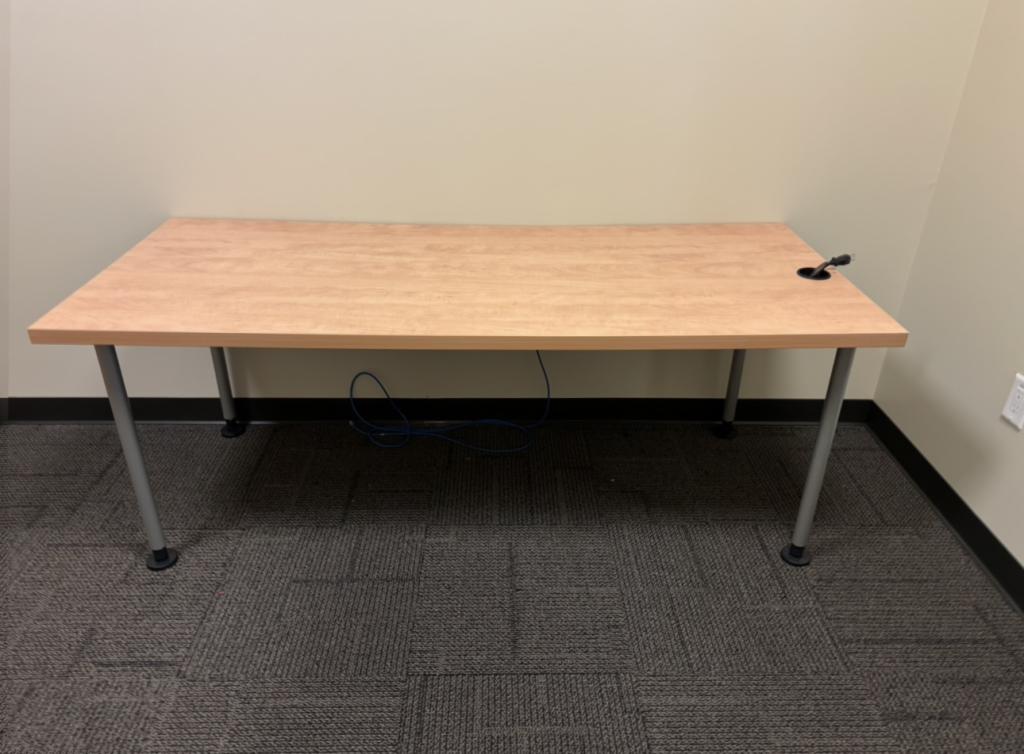 Steelcase 72x30 Natural Maple Executive Desk