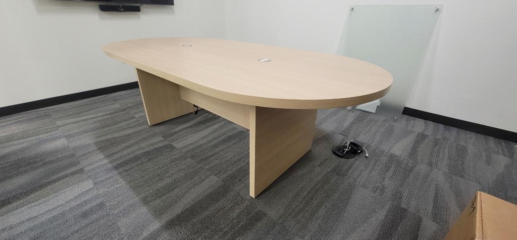 Payback 8x4 Racetrack Table beigewood