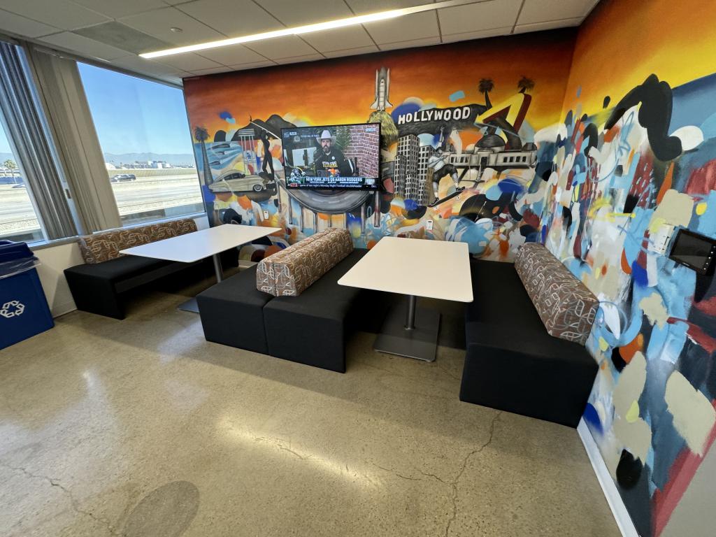 Steelcase Banquet Seating 72in wide