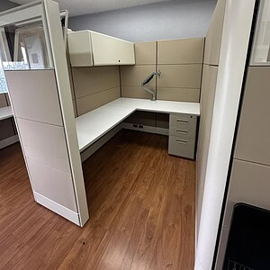 Ethospace 5x6x70 Stone & Cloud White Office Cubicle.