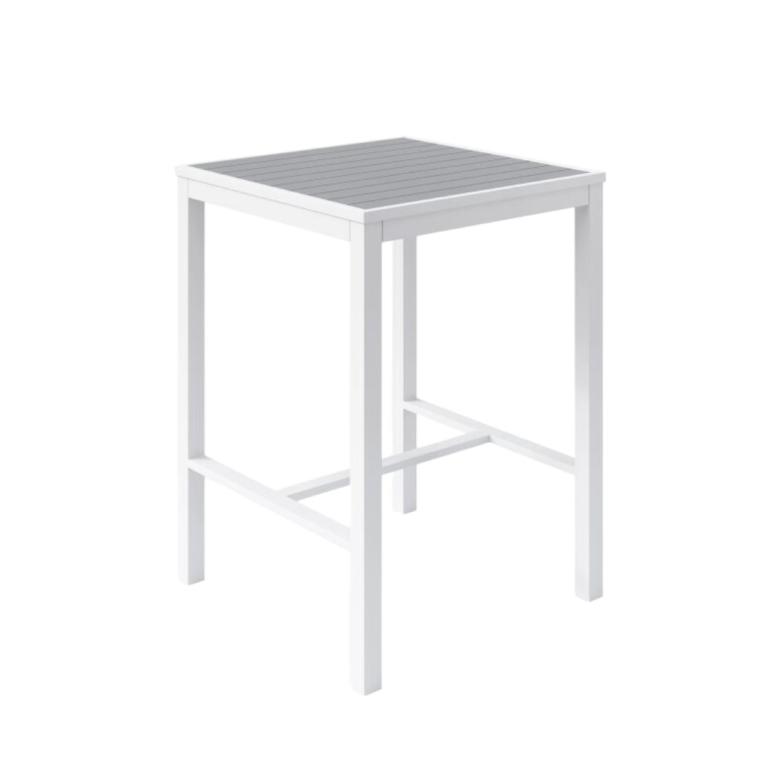 KFI Studios Eveleen; Table