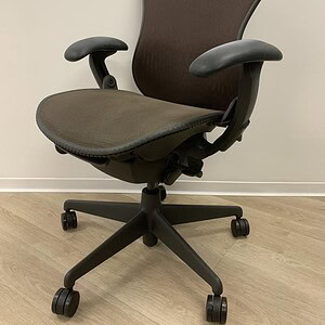 Ergonomic Herman Miller Mirra Fully Loaded Office Chair.