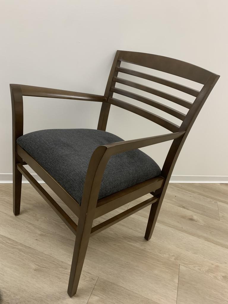 Knoll Studio Veneer Slit back With Grey Seat