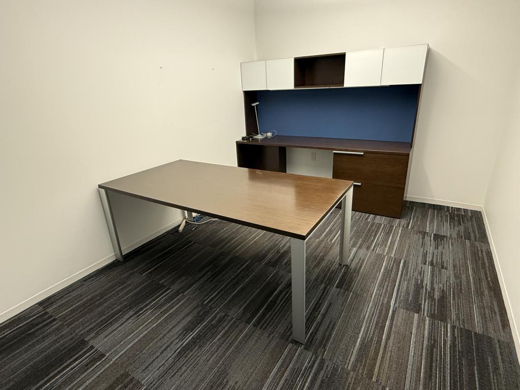 Allsteel Executive Desk 6x3 Hutch & Credenza