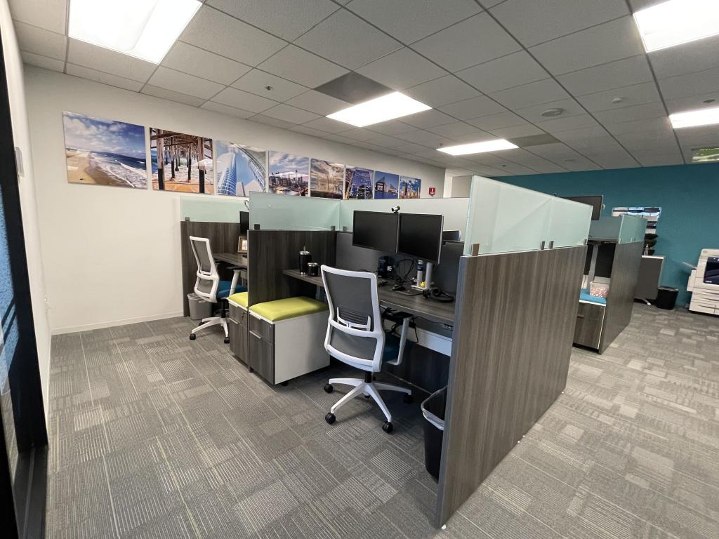 OFS Modern HAT Bench 6x3 @ 61inT