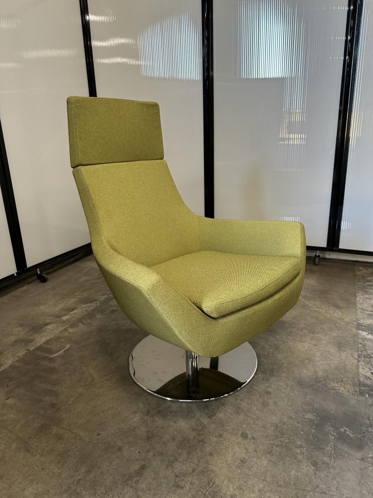 Hightower Happy golf green lounge chair