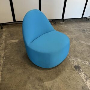 Keilhauer Blue Jay Lounge Chair With handle