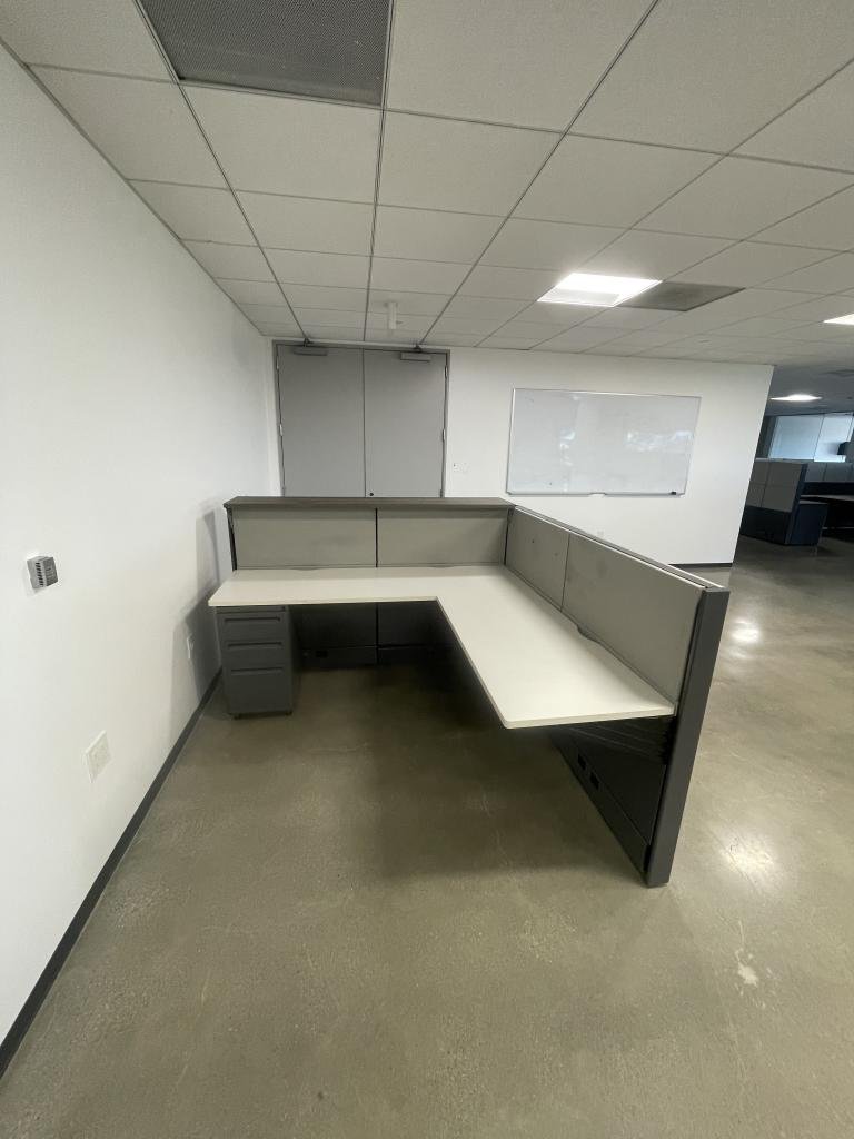 Ethospace 5x6 reception desk 4in tall