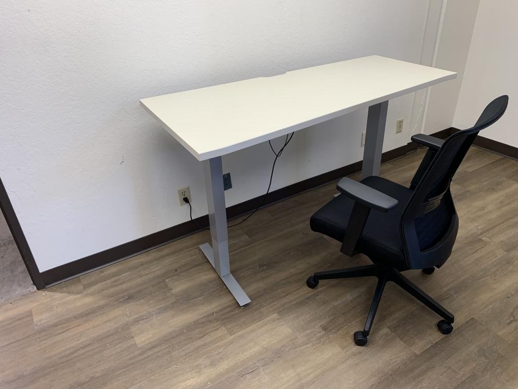 AMQ unique electric desks various styles