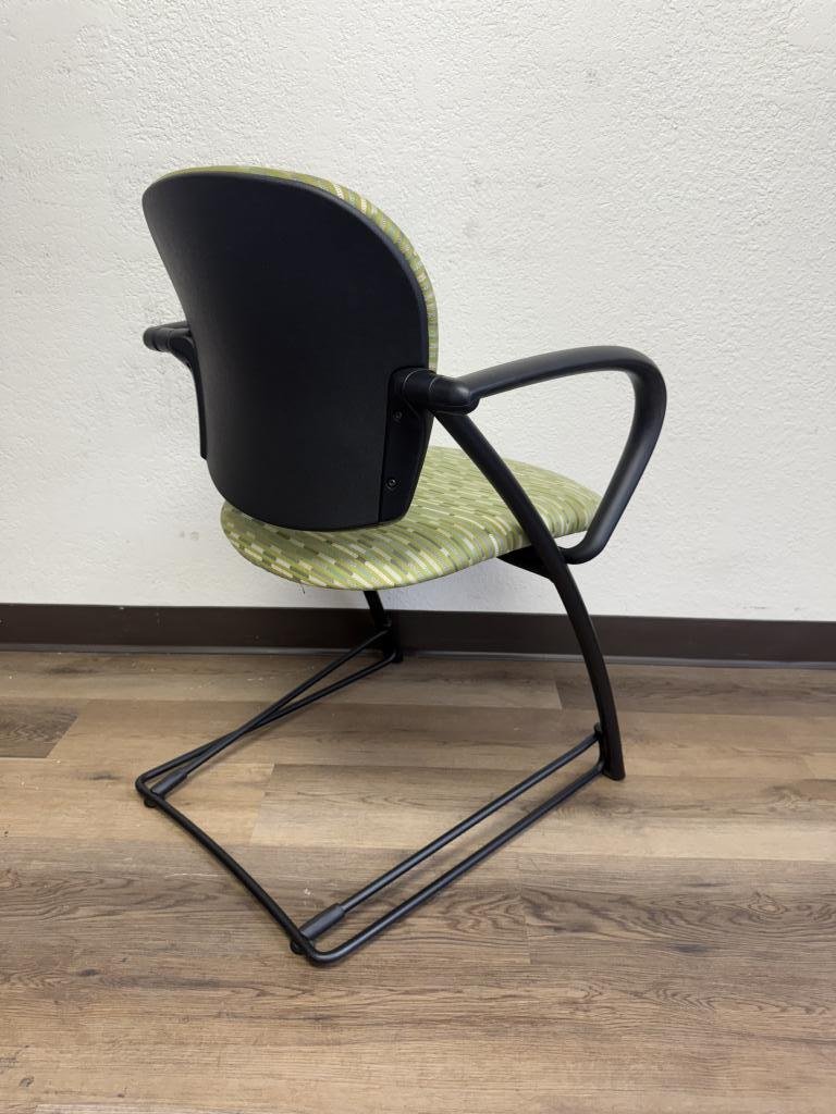 Steelcase Black Sled Base Green Guest Chair