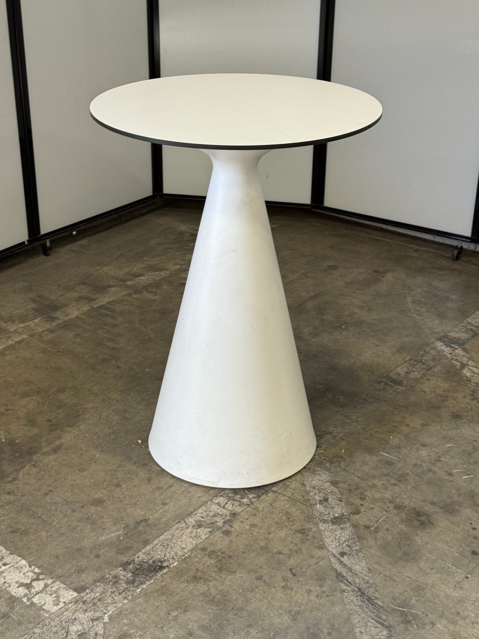 Andreu World white bar height table 32"Wx43"T