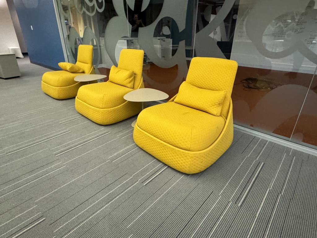 Coalessse Hosu Pandora Yellow Lounge Chair