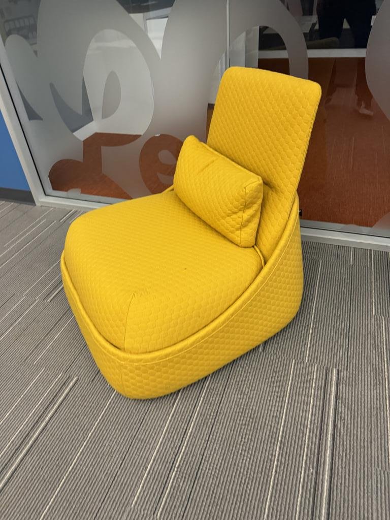 Coalessse Hosu Pandora Yellow Lounge Chair