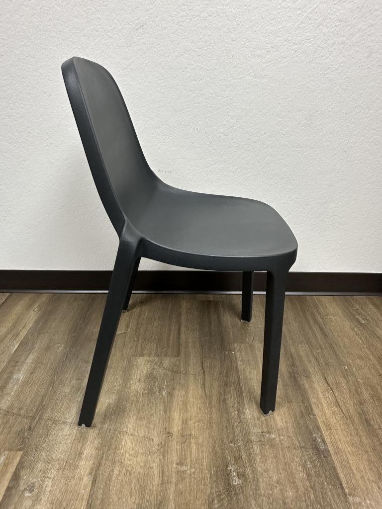 Emaco & Starck black stacking guest chair