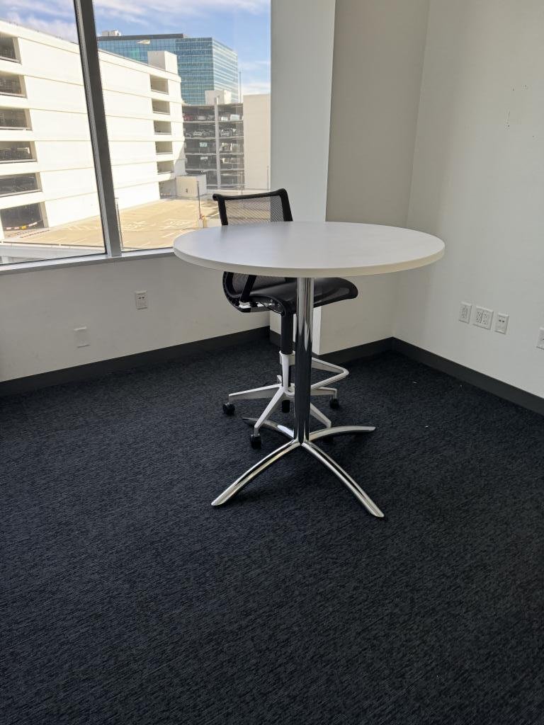 Herman Miller Setu stool