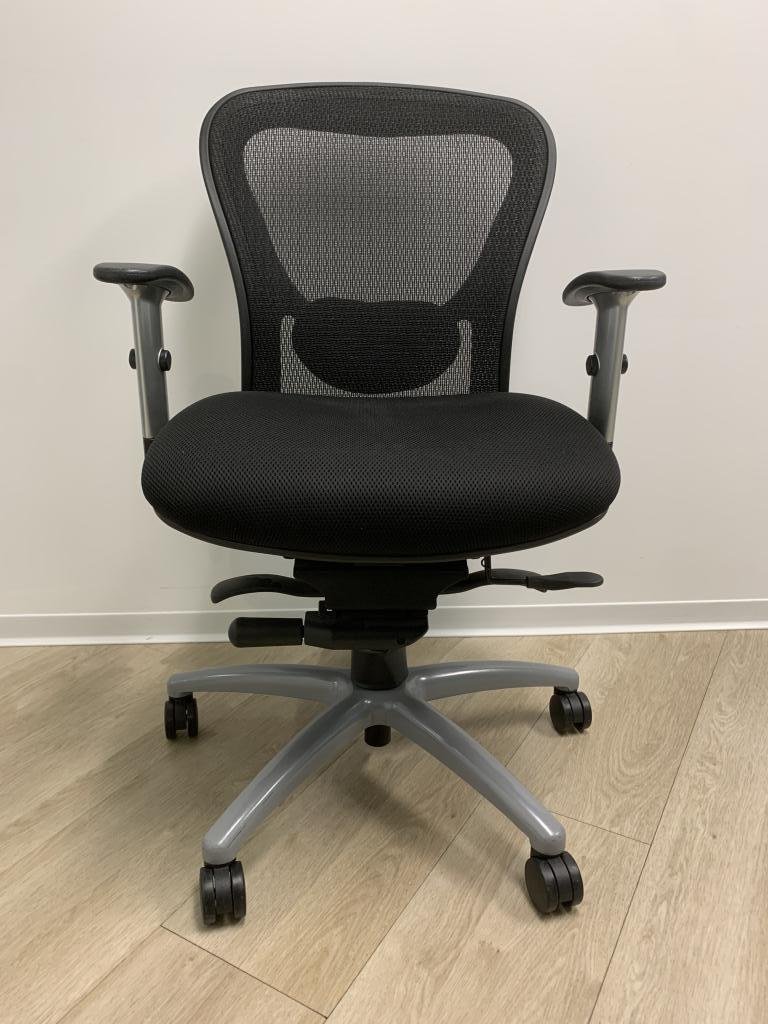 9 to 5 Black Mesh Chair Fully Loaded