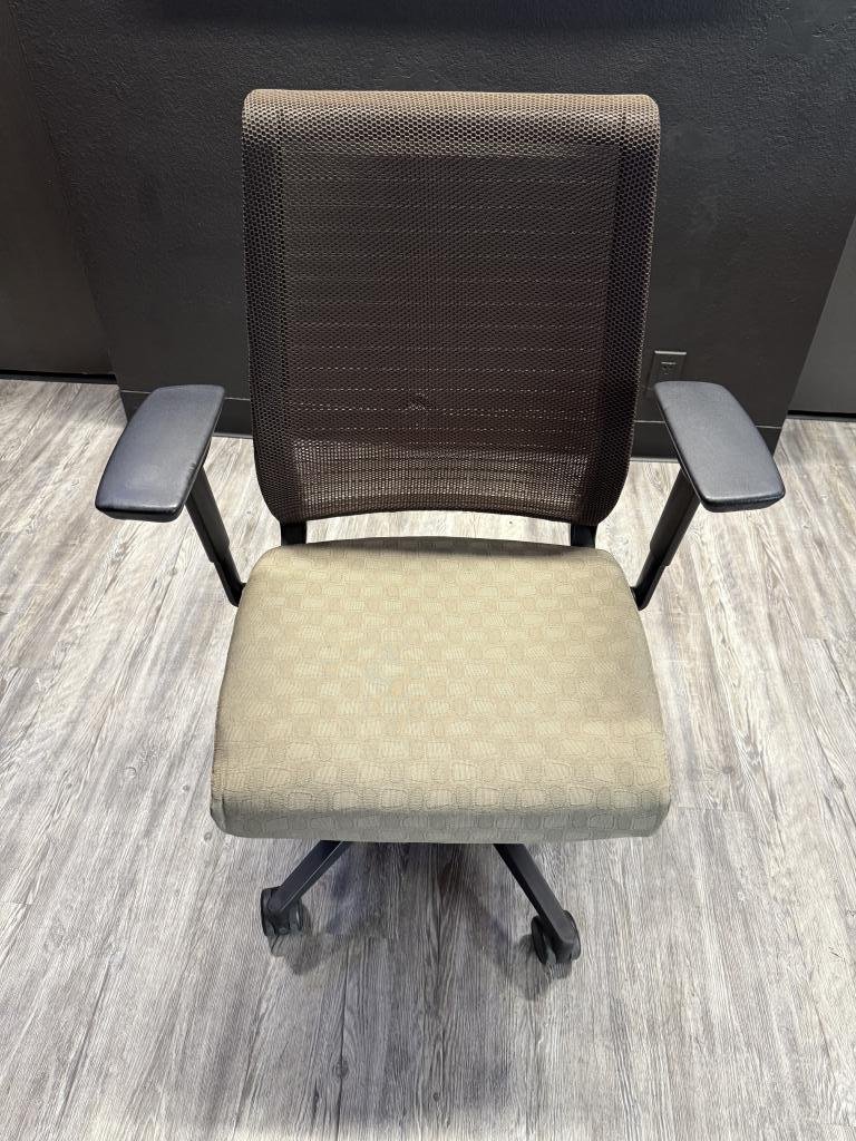 Steelcase Think Adjustable Arms Chair