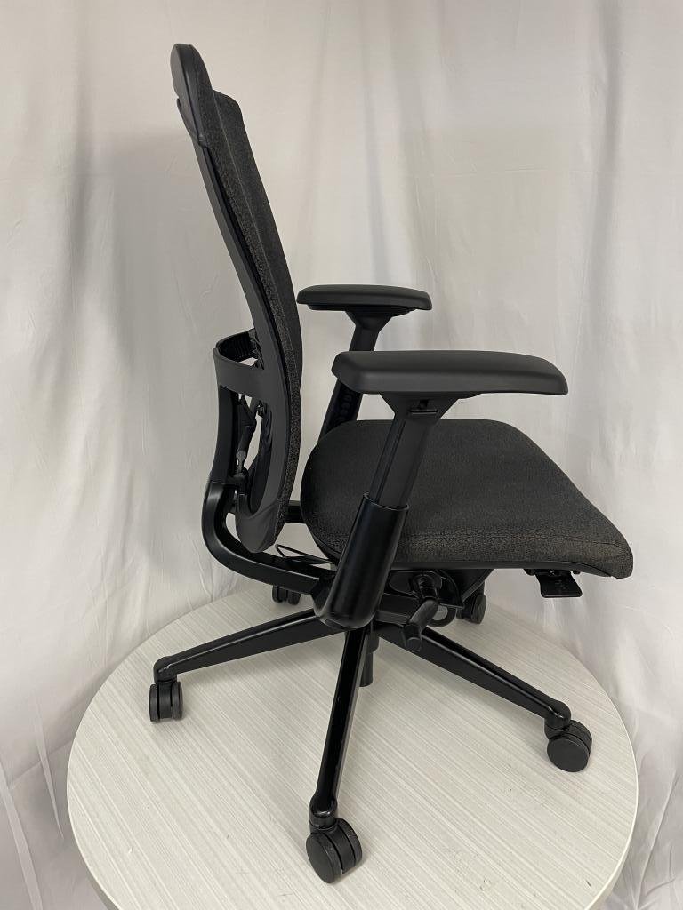 Haworth Zody Chair W/Cover Black and Charcoal