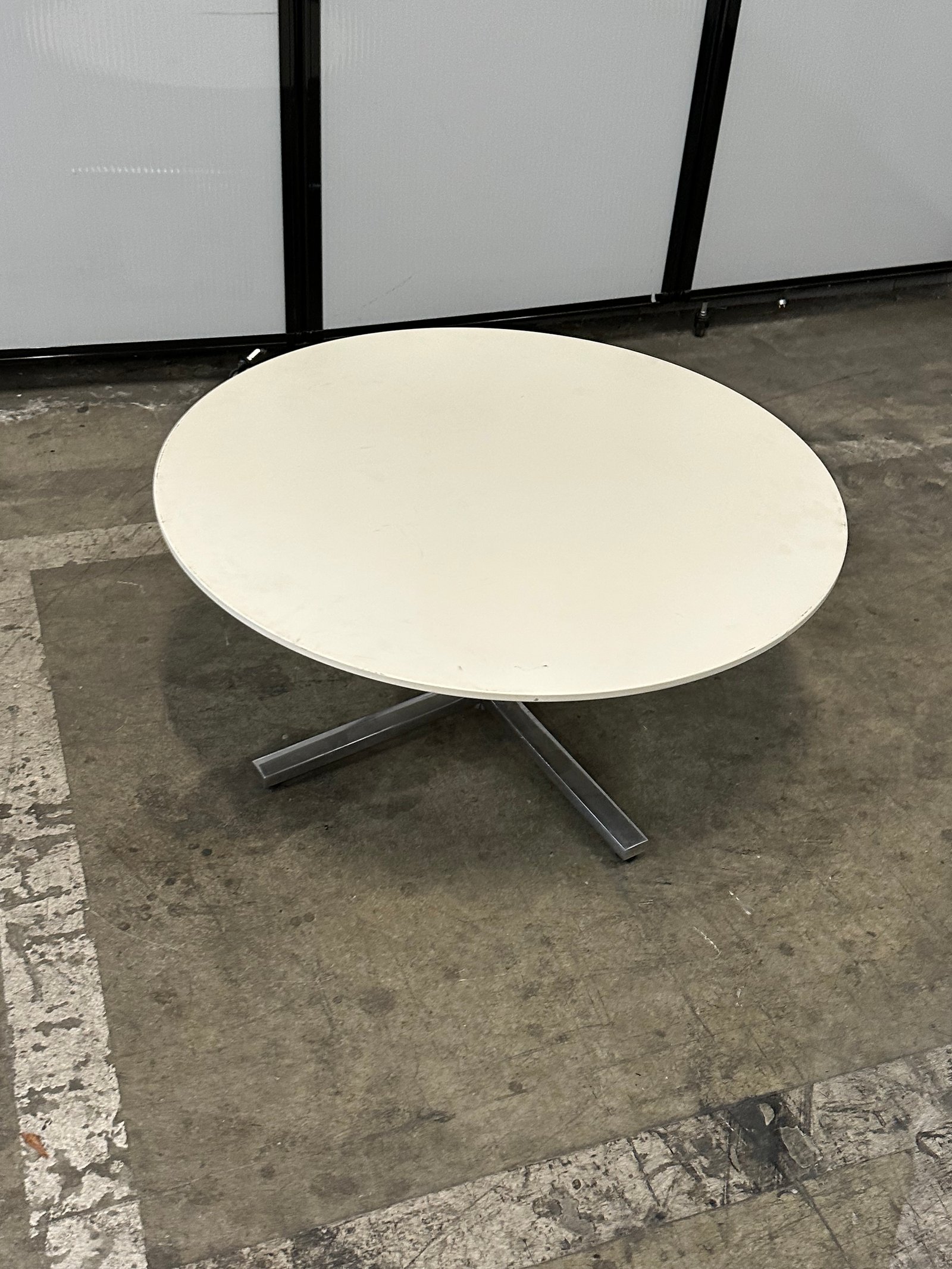 Herman Miller Everywhere table 30"Wx16"T white top chrome base