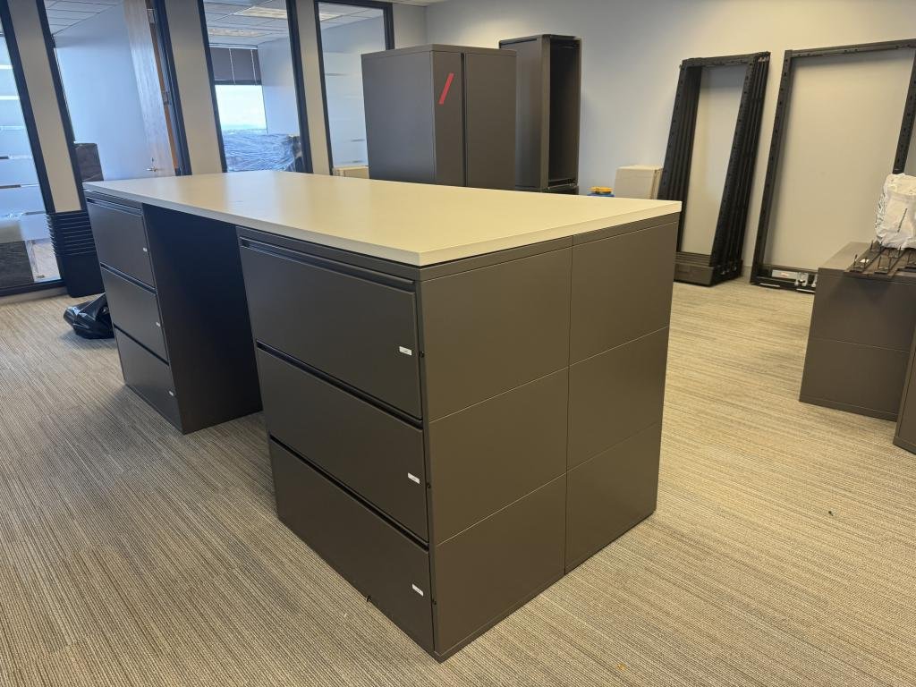 3 Drawer 3ft wide Laterals W/Bar Height Top