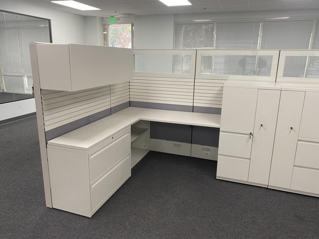Friant Tiles 7x6x64 Team Stations modern open
